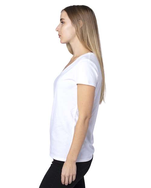 Reishore 200RV — Women's Ultimate CVC V-Neck T-Shirt — White